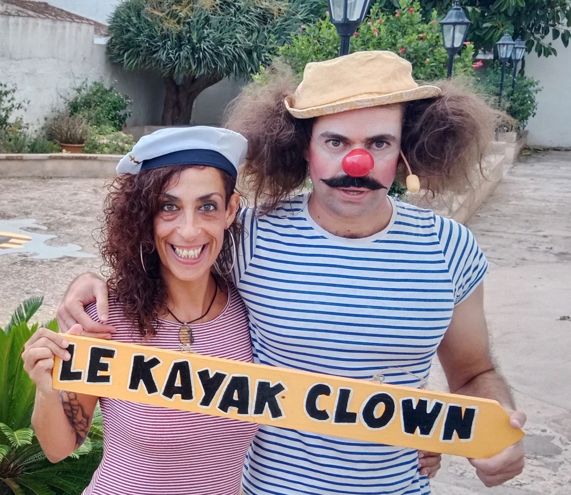 kayak clown
